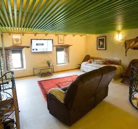 Casa Del Cerro Es Singular De Facil Acceso *