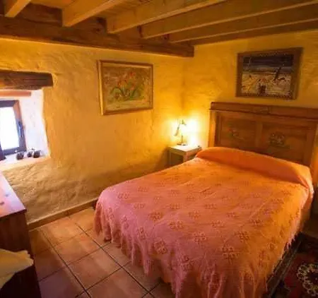 Casa Del Cerro Es Singular De Facil Acceso 컨트리하우스