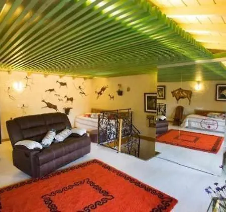 컨트리하우스 Casa Del Cerro Es Singular De Facil Acceso *